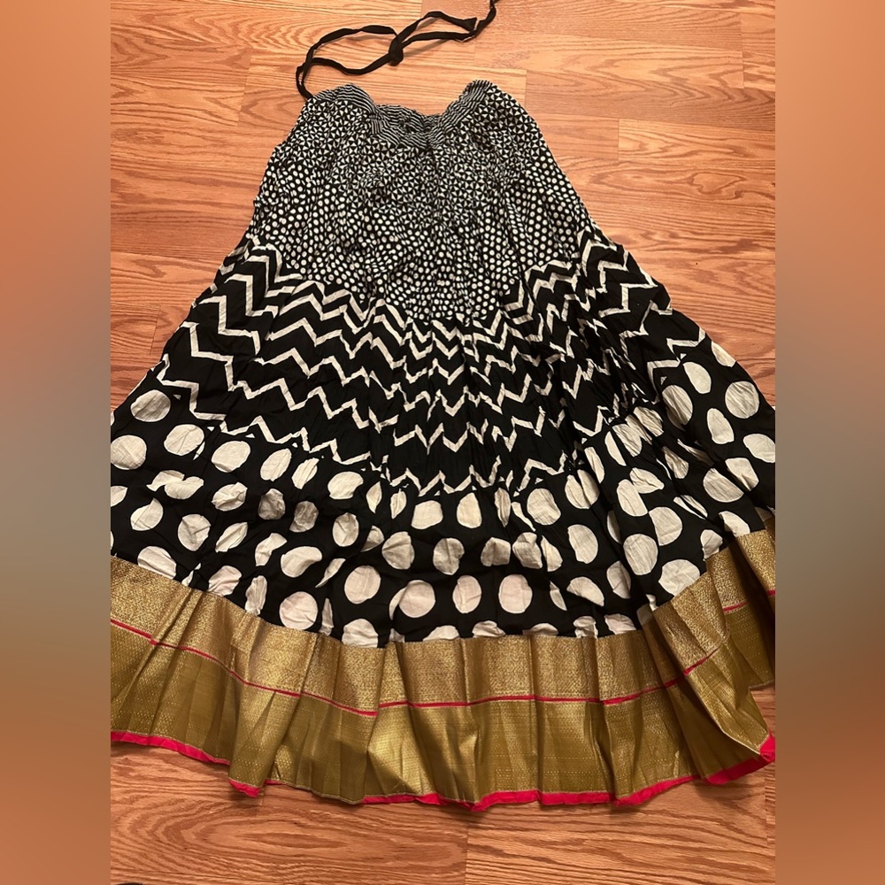 Stylish Black and Gold Indian Maxi Skirt 2pc Indo-western set